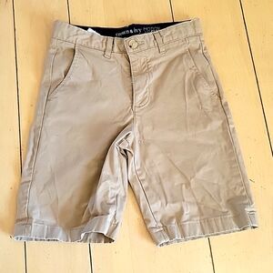 🌺3 for $10 Crown & Ivy Motion Flex Khaki Shorts